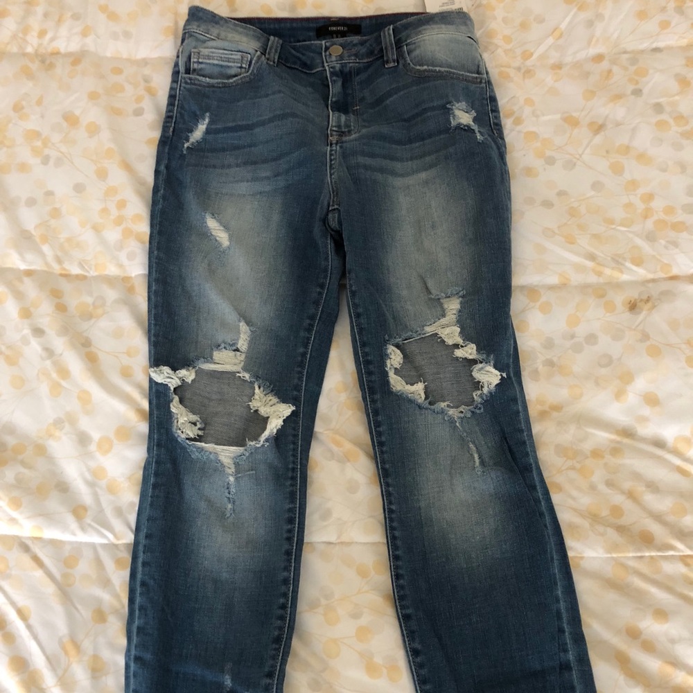 NEW with tags, destroyed boyfriend jeans